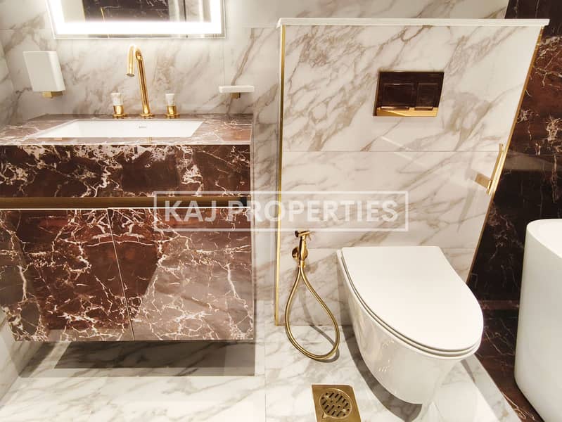 2 PLUS MAID ROOM | VASTU| NEXT TO METRO - Image 13