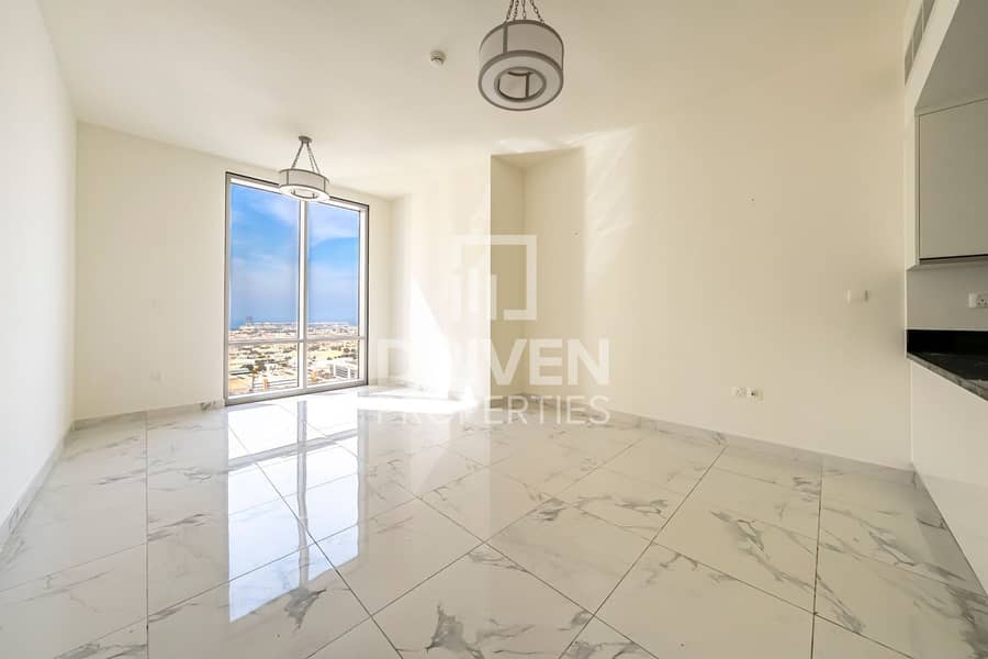 Canal and Amenities Views | Vacant | High Floor