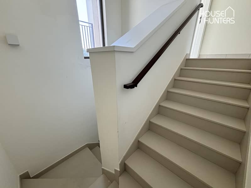 Stunning Villa | Prime Location | Pool Backing - Image 28