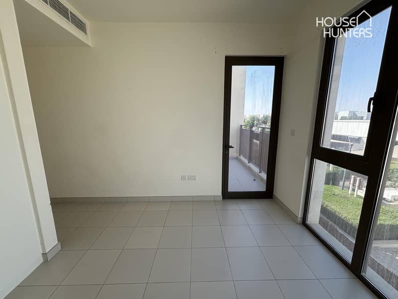 Stunning Villa | Prime Location | Pool Backing - Image 37