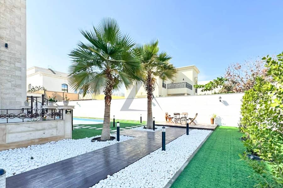 Ultra-Luxury Mansion-Style 5BR Villa | Private Pool - Image 20