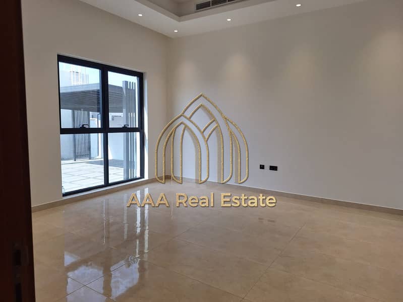 LUXURY VILLA | PRIME LOCATION | SPACIOUS - Image 6