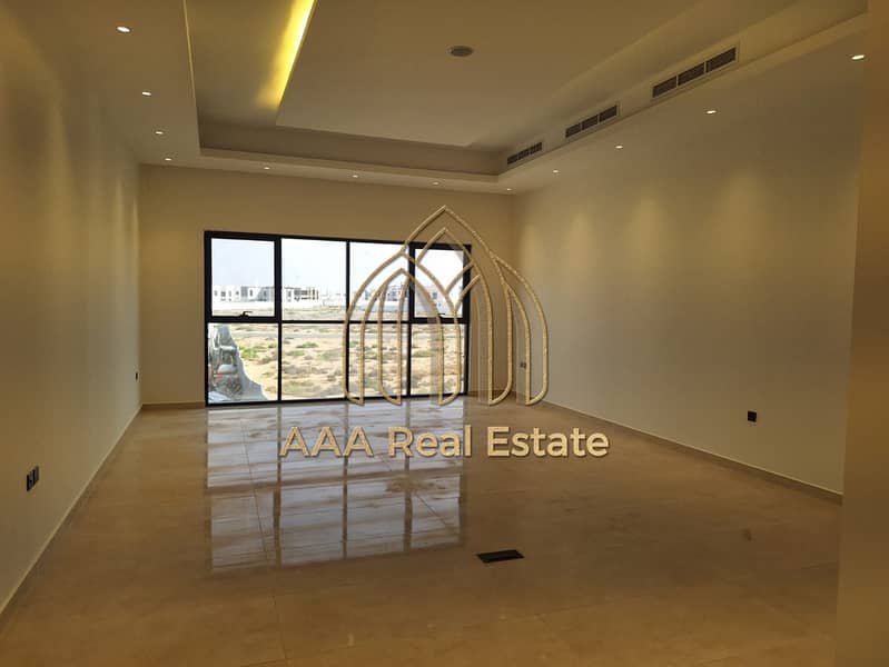 LUXURY VILLA | PRIME LOCATION | SPACIOUS - Image 16