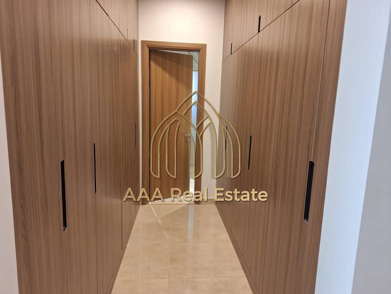 LUXURY VILLA | PRIME LOCATION | SPACIOUS - Image 18