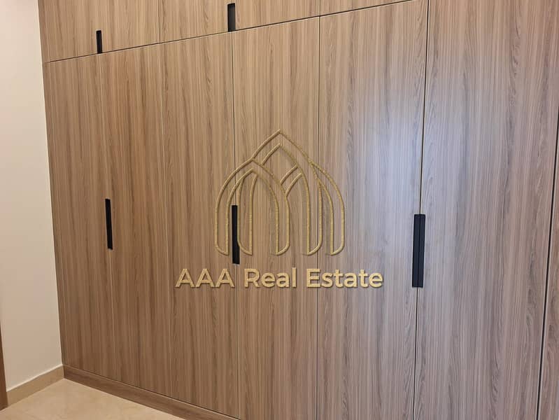 LUXURY VILLA | PRIME LOCATION | SPACIOUS - Image 25