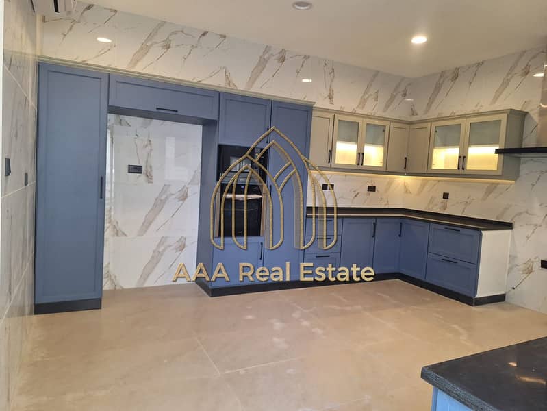 LUXURY VILLA | PRIME LOCATION | SPACIOUS - Image 38