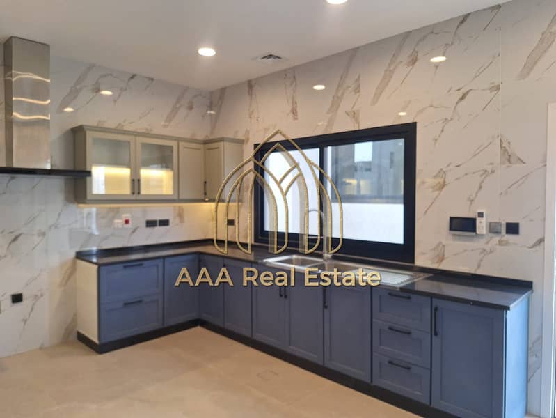 LUXURY VILLA | PRIME LOCATION | SPACIOUS - Image 39