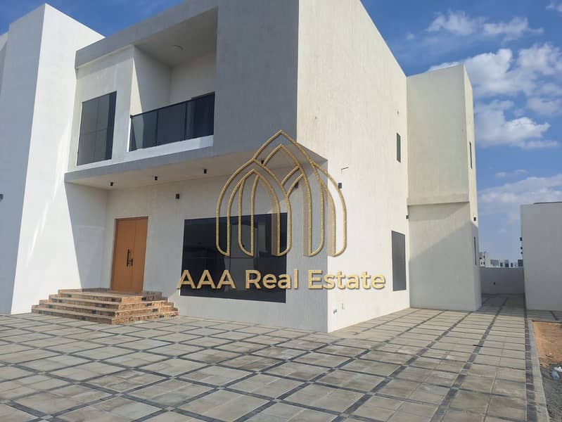 LUXURY VILLA | PRIME LOCATION | SPACIOUS - Image 43