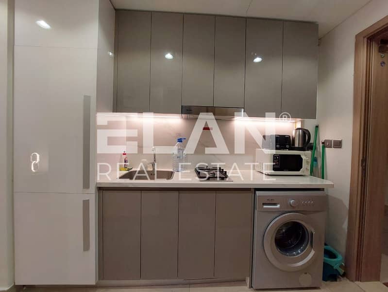 Pool view | Vacant Unit | Fully Furnished - Image 6