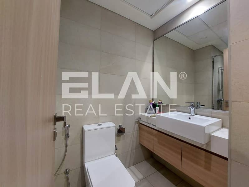 Pool view | Vacant Unit | Fully Furnished - Image 7