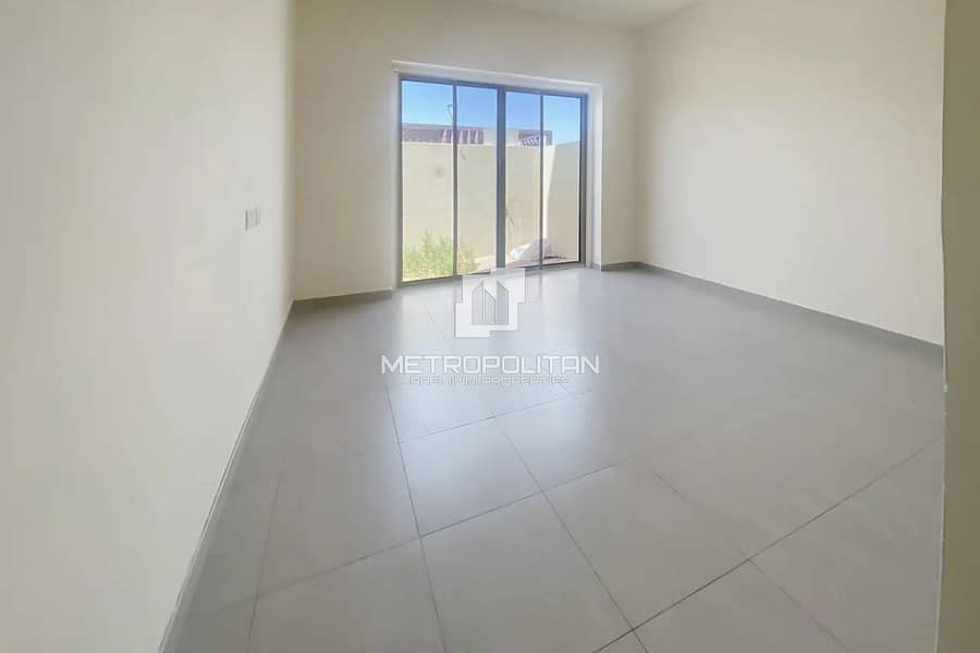 Beautiful Garden |Close to Pool | Chiller Free - Image 12