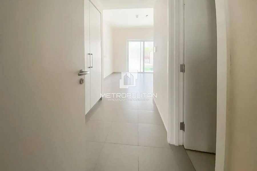 Beautiful Garden |Close to Pool | Chiller Free - Image 13