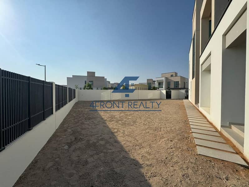 Exceptional Corner Plot | Park Vicinity | View Now - Image 6