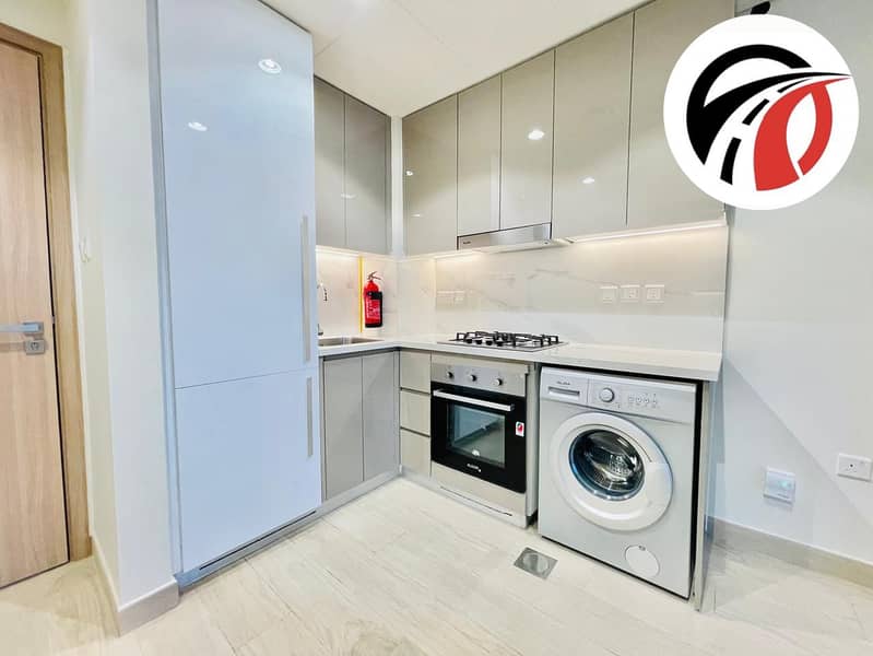 EXQUISITE UNIT || READY TO MOVE || POOL & GYM