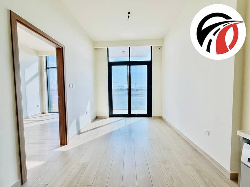 EXQUISITE UNIT || READY TO MOVE || POOL & GYM - Image 9