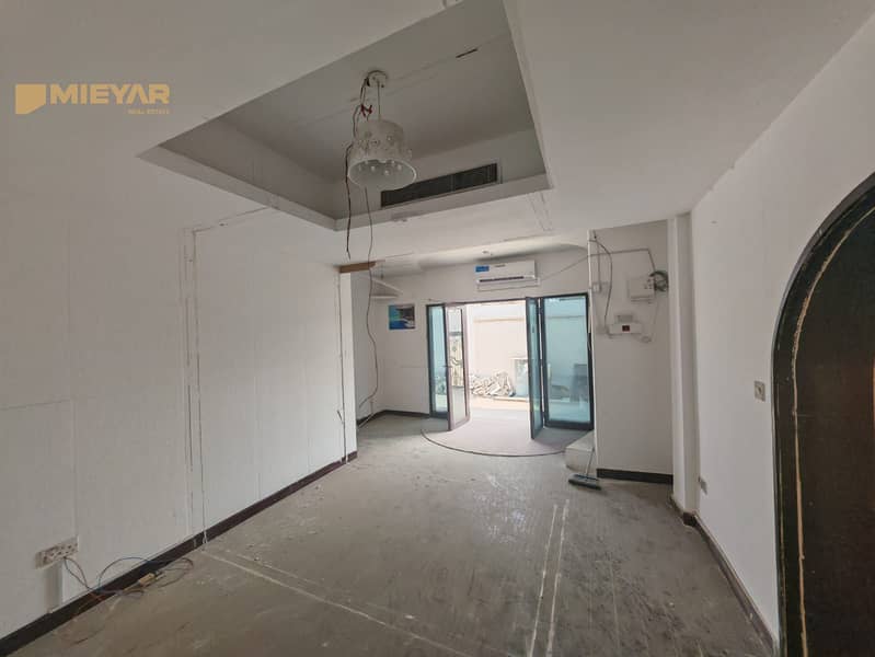 Distinctive Family Villa for Rent in Al Quoz First | Prime Central Location - Image 16