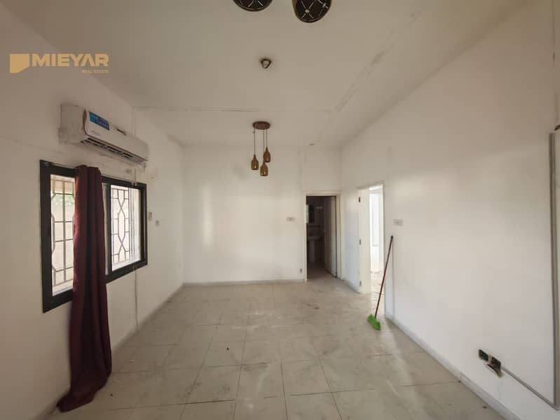 Distinctive Family Villa for Rent in Al Quoz First | Prime Central Location - Image 17