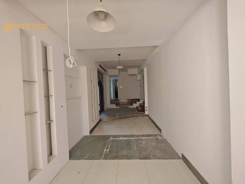 Distinctive Family Villa for Rent in Al Quoz First | Prime Central Location - Image 19