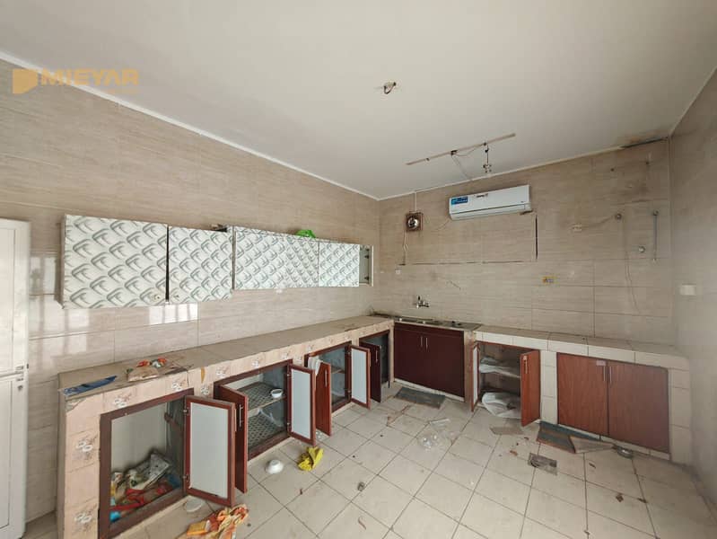 Distinctive Family Villa for Rent in Al Quoz First | Prime Central Location - Image 25