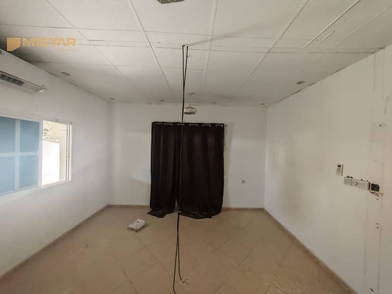 Distinctive Family Villa for Rent in Al Quoz First | Prime Central Location - Image 31