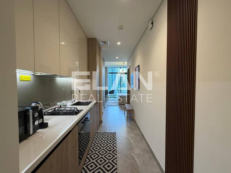 Luxury Studio | Ready To Move | Burj & Canal View - Image 10