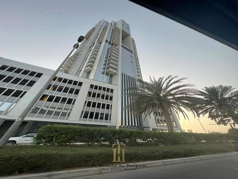 Modern Furnisher - Stunning Studio - Ready To Move - Image 15