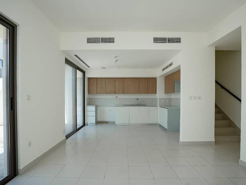 3BR Villa + Maid | Brand New | Parkside 1 | Emaar South - Image 11