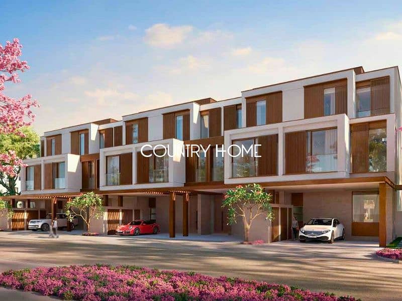 Opulent 4BR Townhouse | Prestigious Living