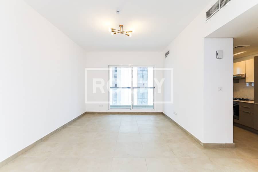 Spacious Layout | kitchen appliances| Brand new