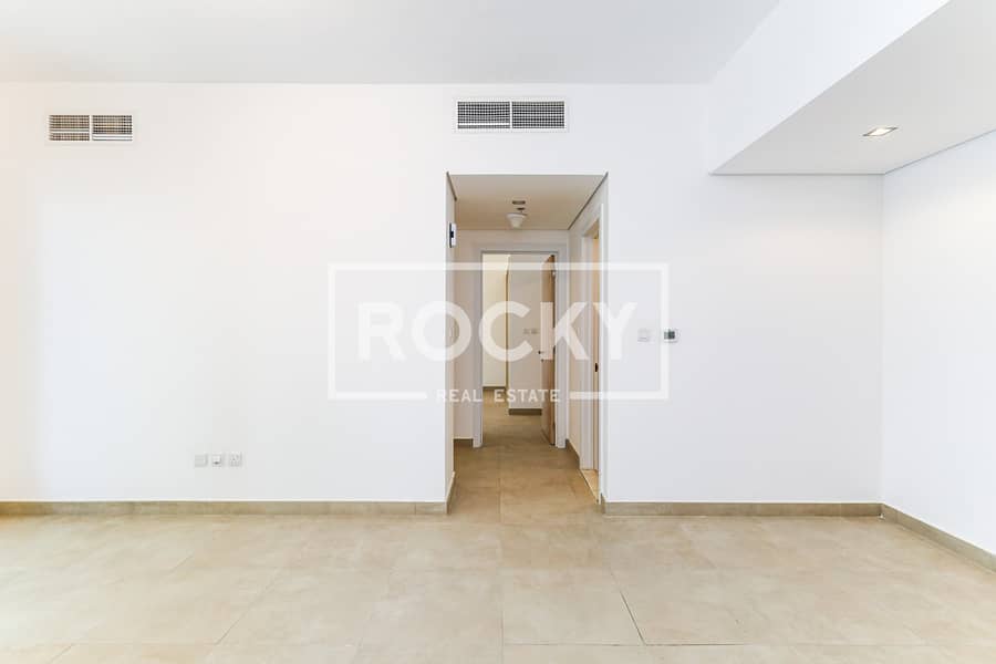 Spacious Layout | kitchen appliances| Brand new - Image 6