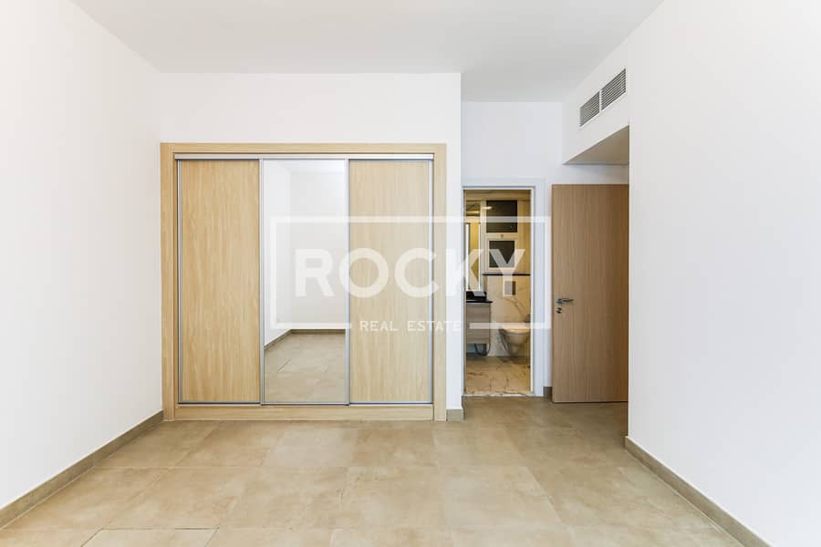 Spacious Layout | kitchen appliances| Brand new - Image 7