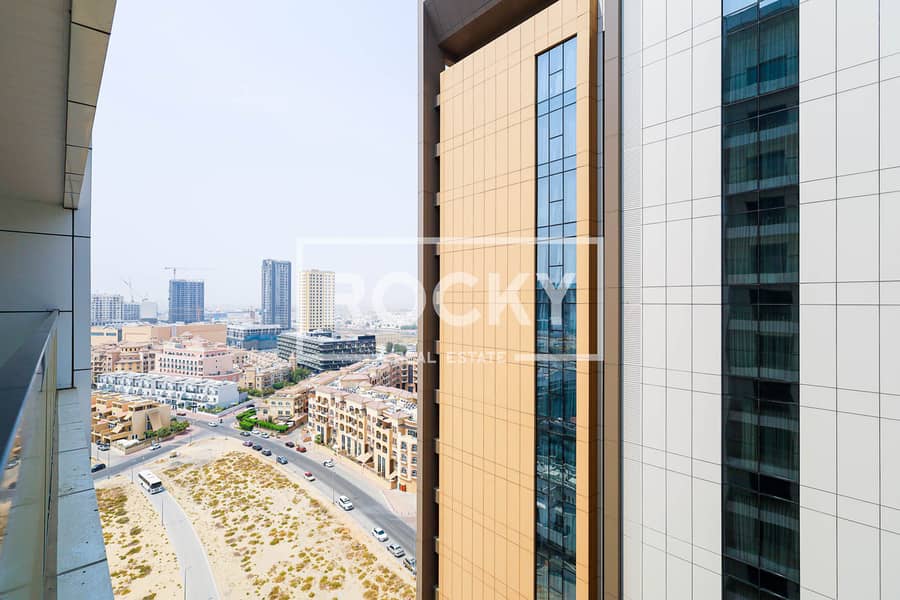 Spacious Layout | kitchen appliances| Brand new - Image 12