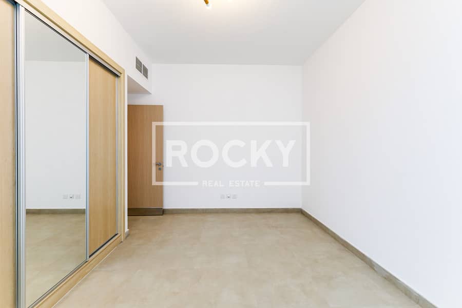 Spacious 2 Bedroom | Brand New | Prime location