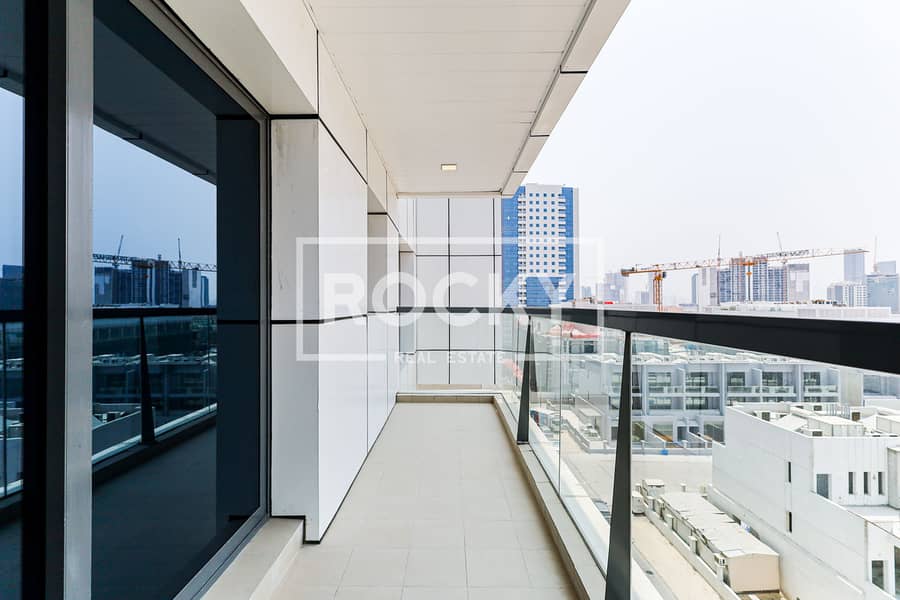 Spacious 2 Bedroom | Brand New | Prime location - Image 9