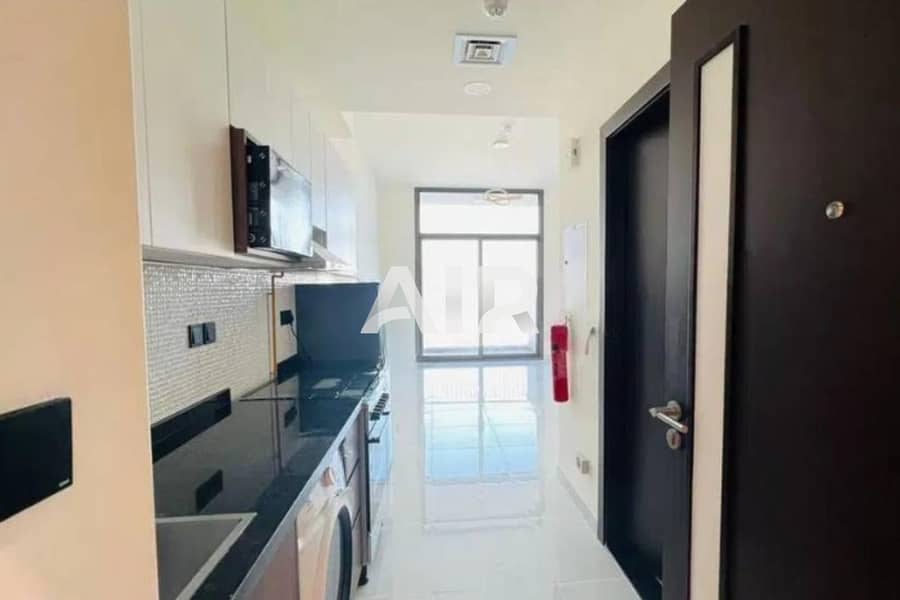 Stylish Studio | Elz by Danube | Rented - Image 12