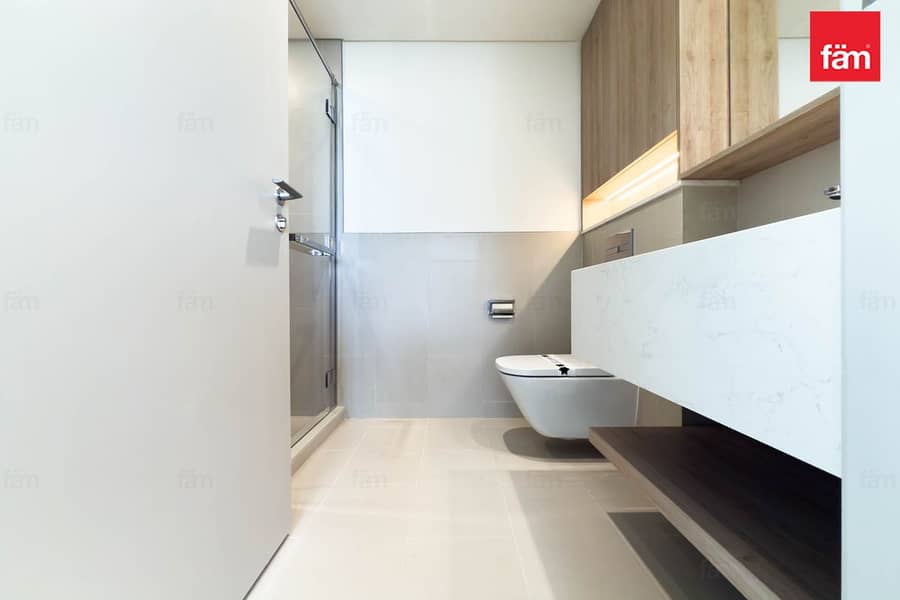 Stunning Views | High Floor | Amazing Deal - Image 19