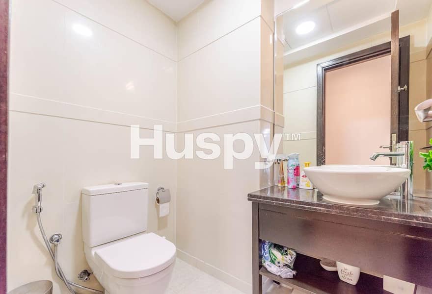 Fully Furnished | Maids Room | Upgraded - Image 7