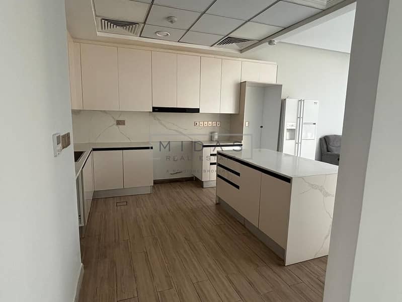 5BR/Spacious /Big Balcony/Close to Park/Close to School/Perfect for Family Living - Image 12