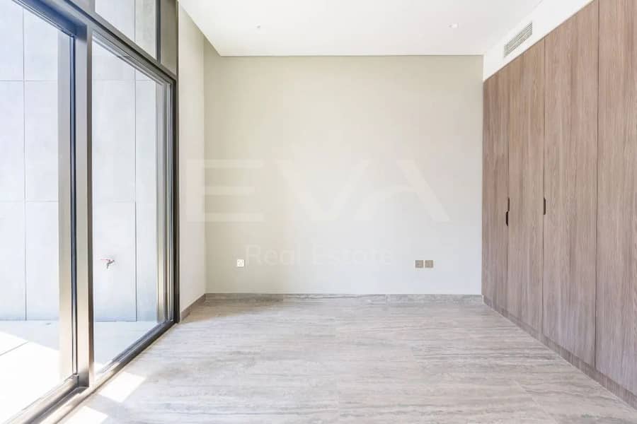 Vacant | Unfurnished | Fully Equipped Kitchen - Image 8