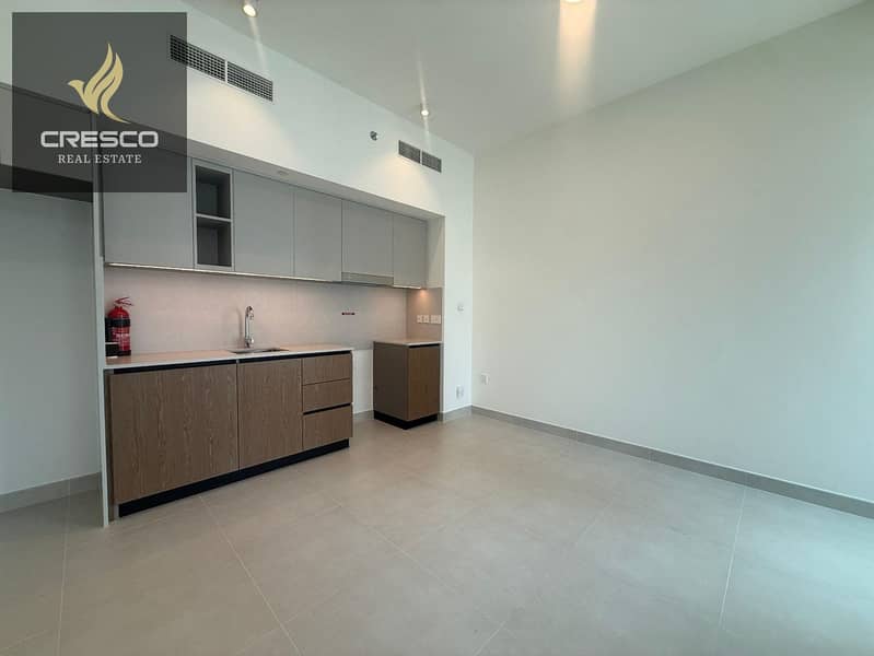 Prime Location | Elegant Unit | Waterfront Living