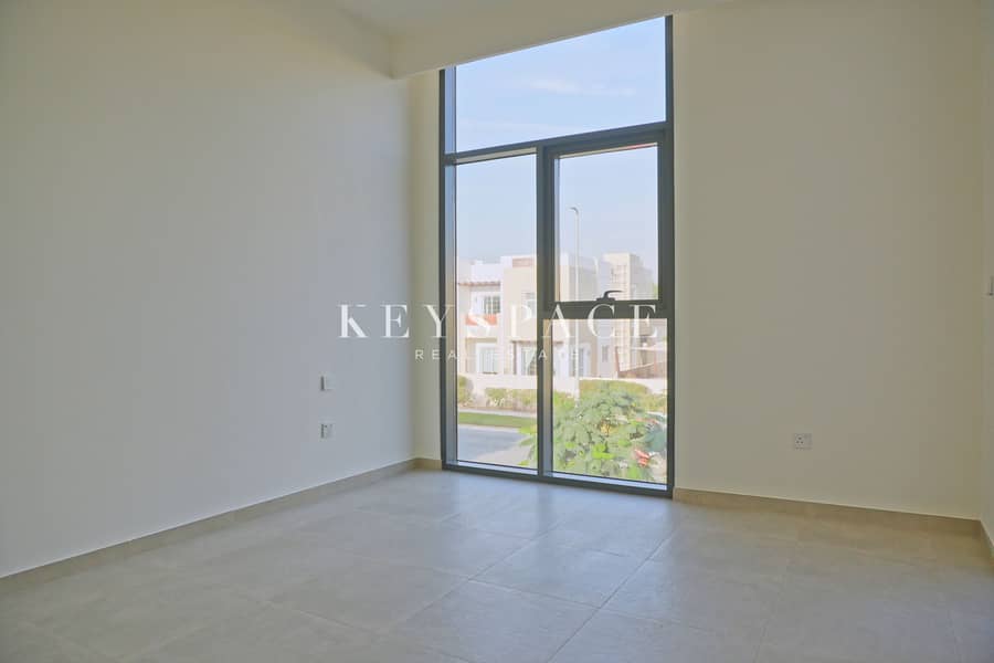 ELEGANT 4BR VILLA l G + 1 FLOOR l BRAND NEW l SINGLE ROW - Image 19