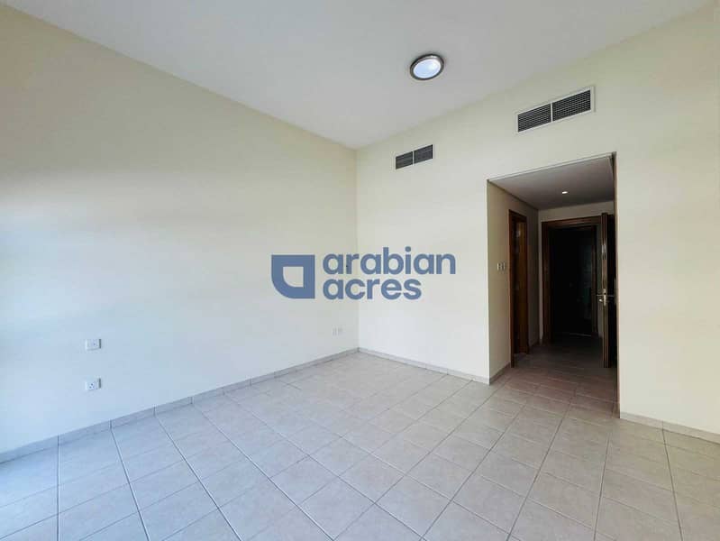 Well Maintained | Exclusive | Very Spacious