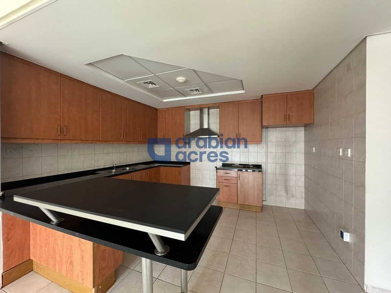 Well Maintained | Exclusive | Very Spacious - Image 6