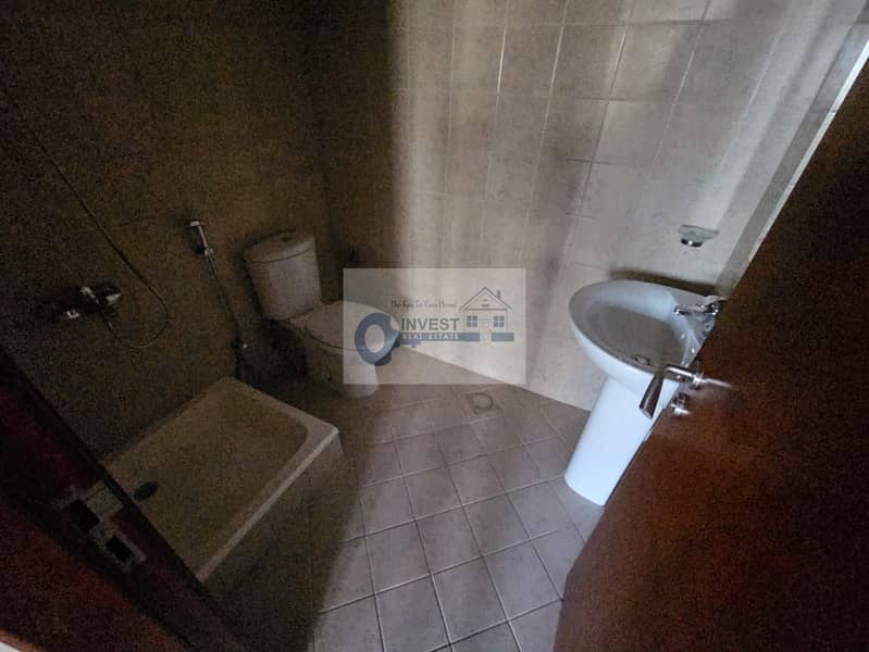 Spacious | 3BHK | Balcony - Image 9