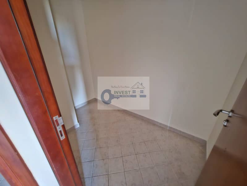 Spacious | 3BHK | Balcony - Image 10