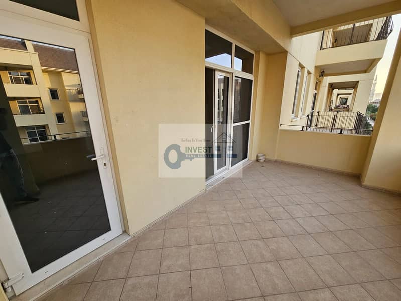 Spacious | 3BHK | Balcony - Image 18