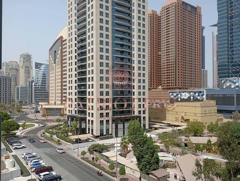 Spacious 2 BR Apartment in Barsha Heights