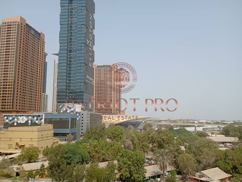 Spacious 2 BR Apartment in Barsha Heights