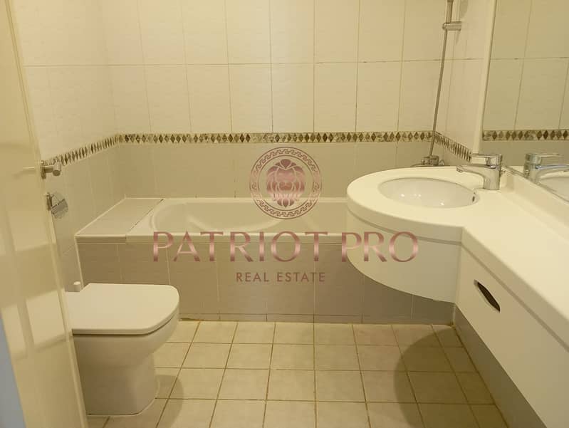 Spacious 2 BR Apartment in Barsha Heights - Image 12