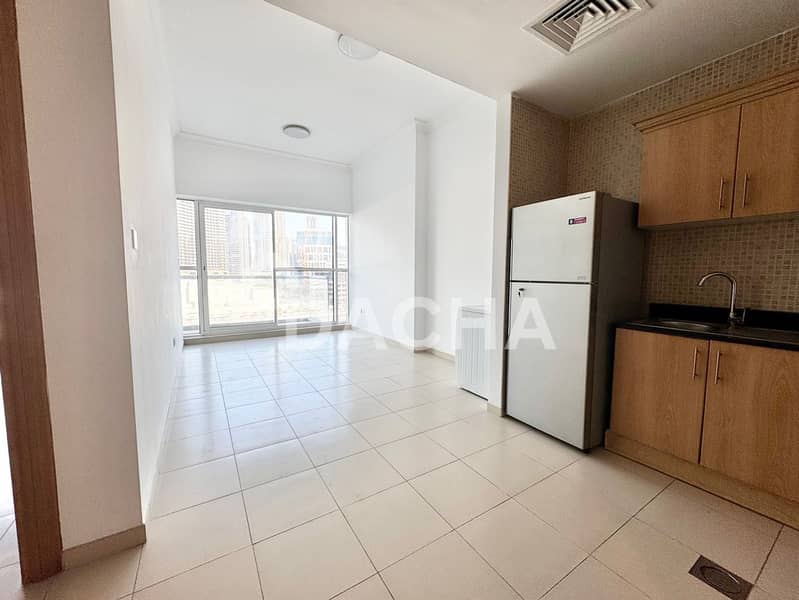 Available | Unfurnished | Canal/Burj Khalifa View